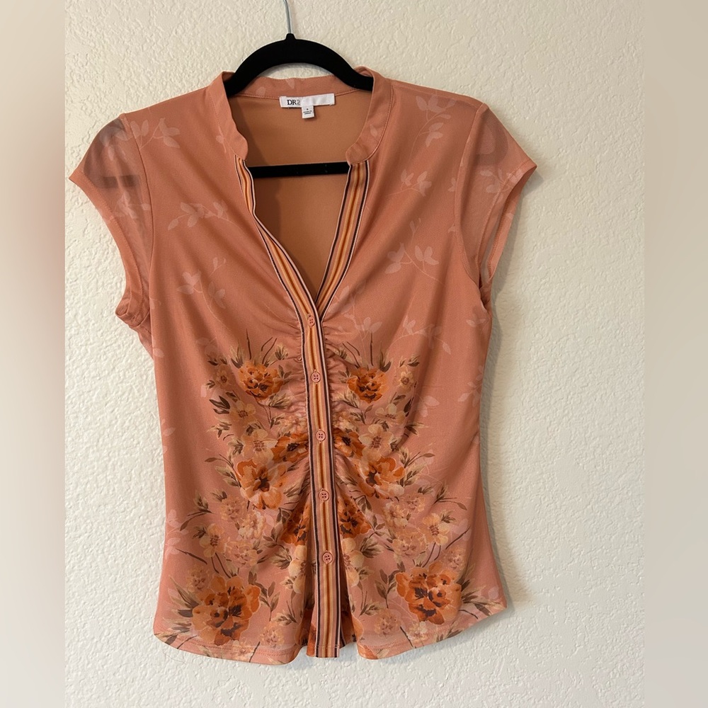 Beautiful blouse by DR2